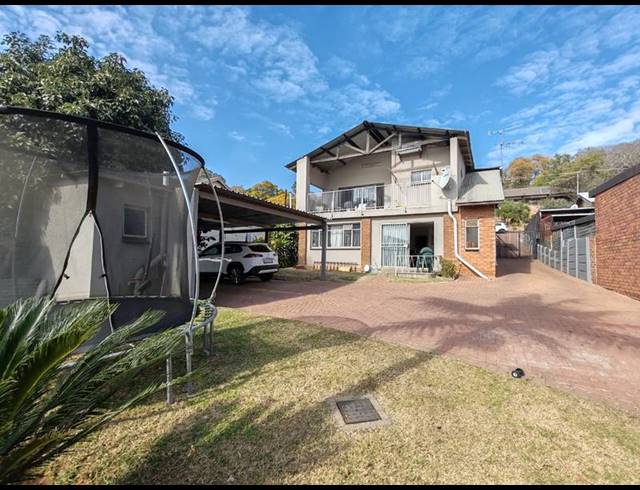 5 BEDROOM HOUSE FOR SALE IN PRETORIA GARDENS